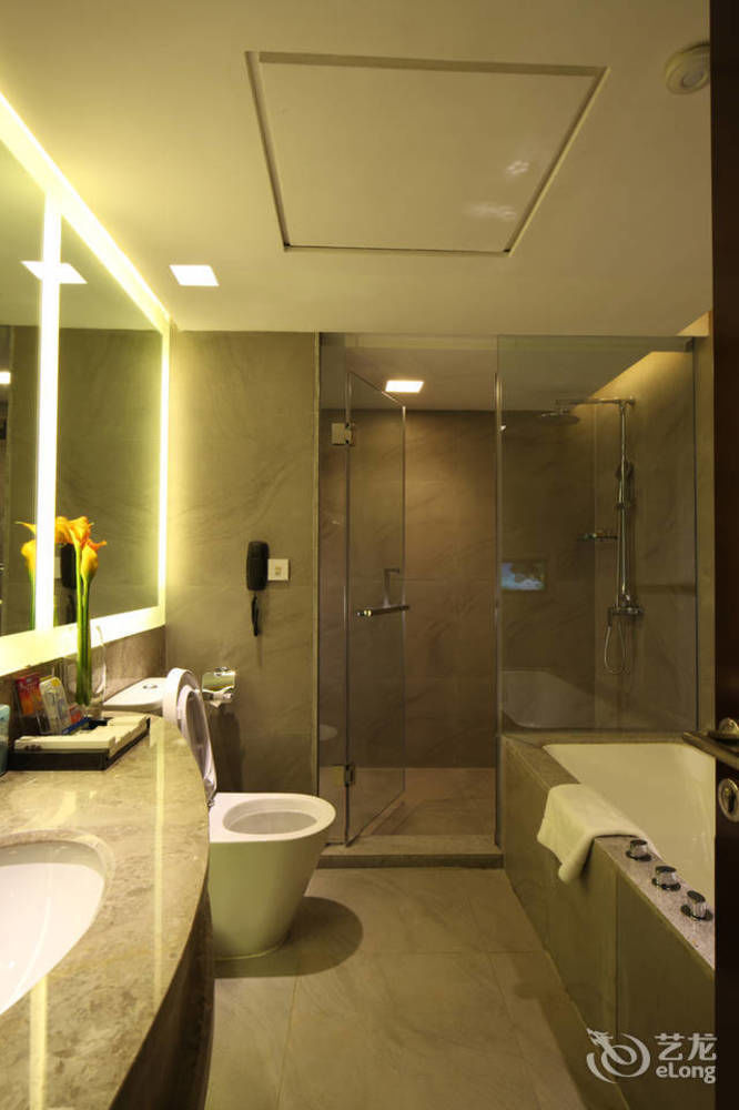 Fortune Century Hotel Zhuhai Exterior foto